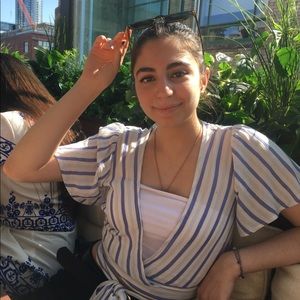 Meet your Posher, Rojeh